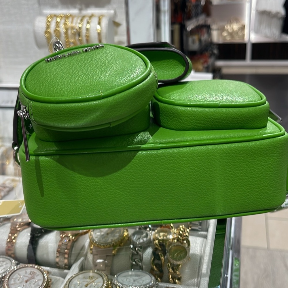 Michael Kors Jet Set Leather Medium Crossbody Bag with Case for Apple Airpods Pr - Picture 8 of 16